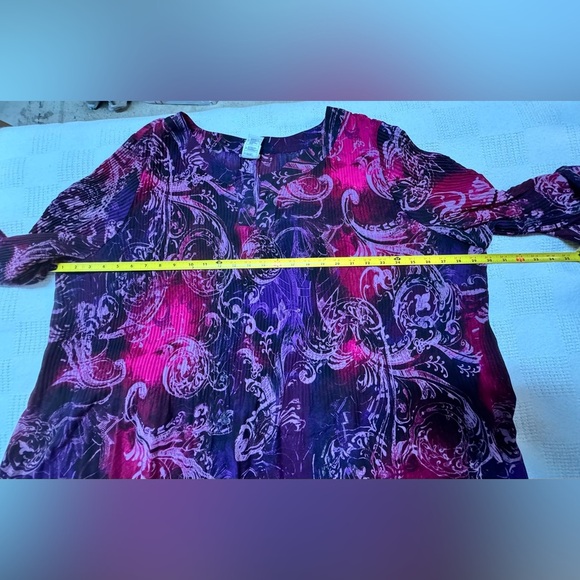 Just My Size Vibrant Pink and Purple Blouse - Picture 4 of 10